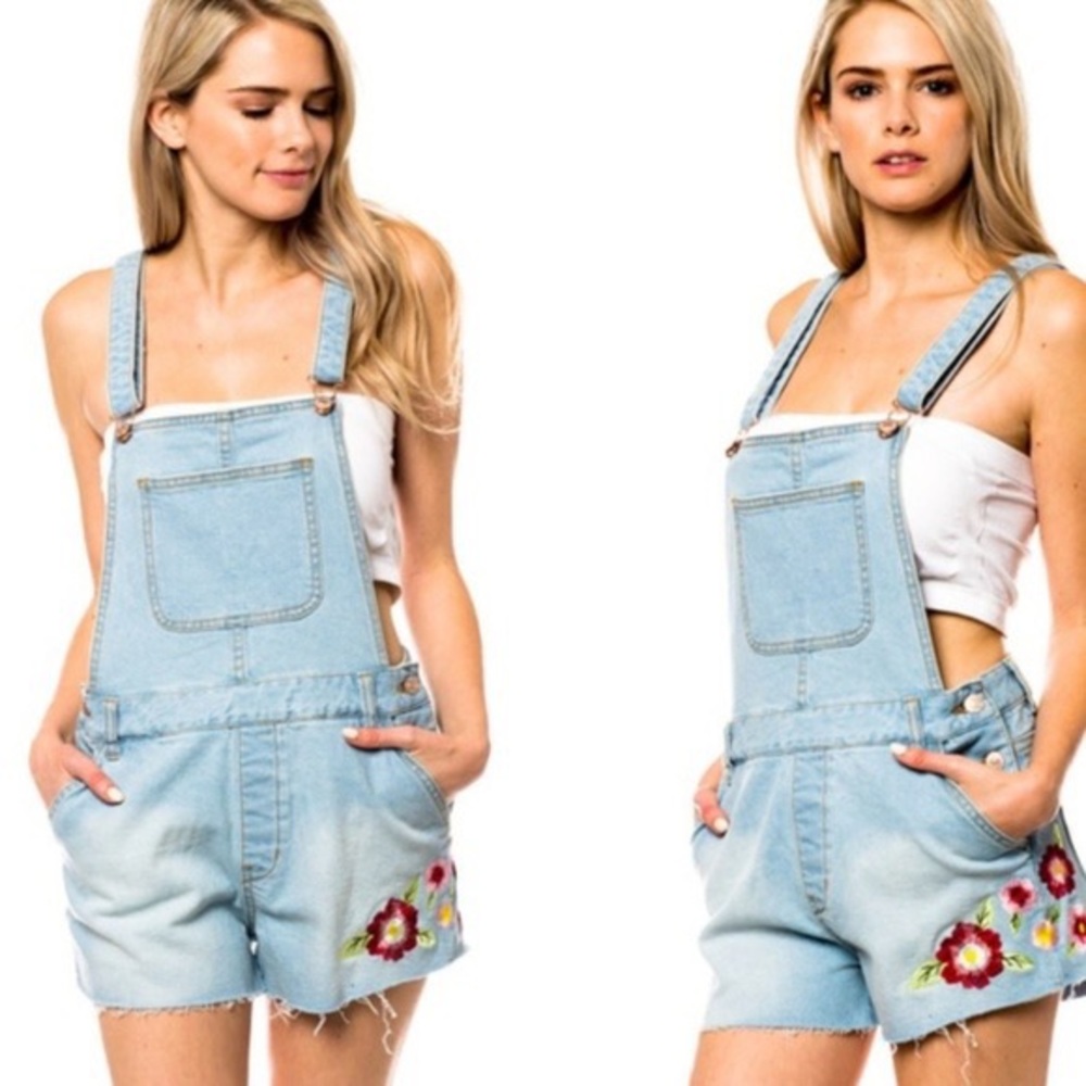 Vintage Wash Bib Overalls Cutoff Shorts Small